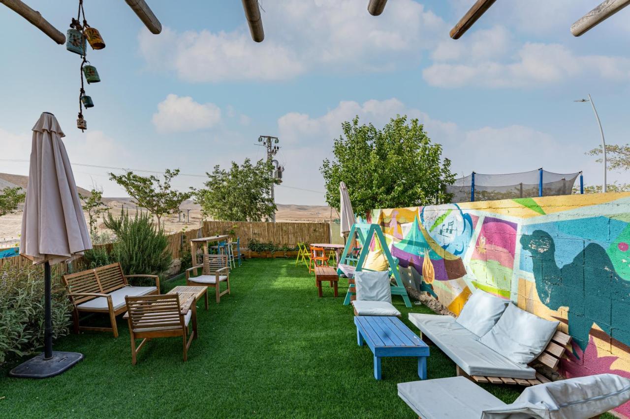 The White Hill Guesthouse Yeruham Exterior foto